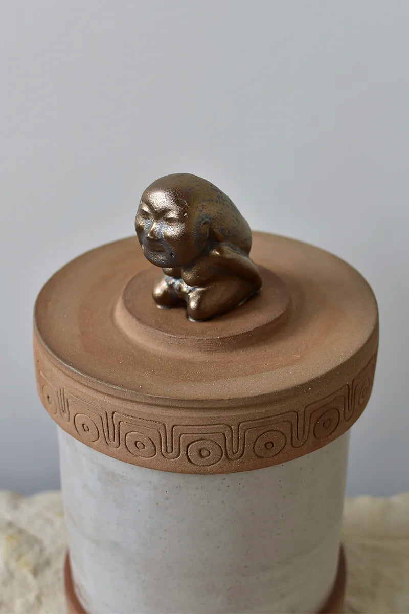 Customized pottery cookie jar in stoneware clay