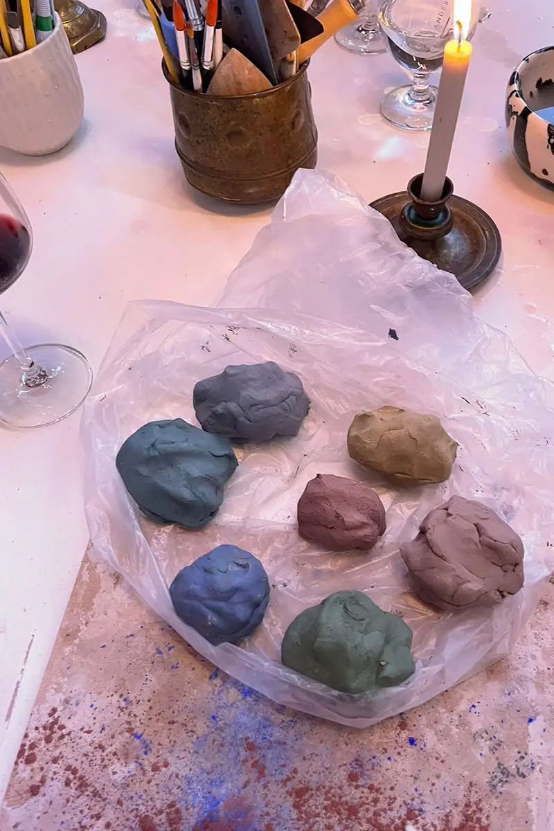 Colored clays set to be used in OWO’s art class in Buenos Aires