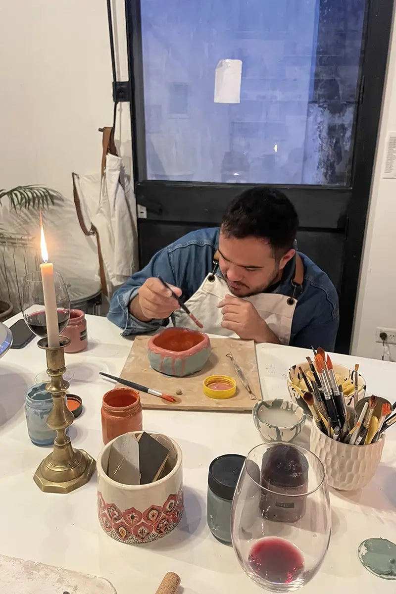 One day pottery class in english in Buenos Aires